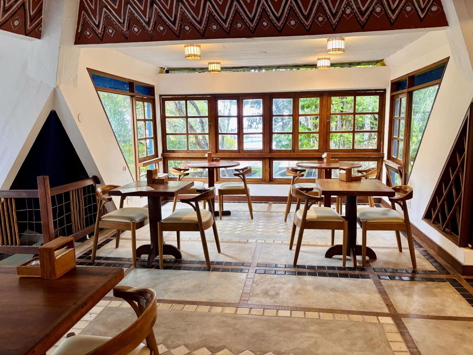 Hotel Pousada Pitinga Порту-Сегуру Экстерьер фото